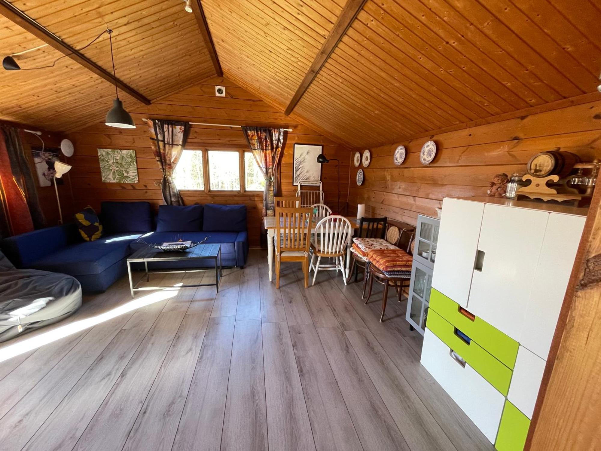 Three Rooms Stuga I Stugby Near National Park Undenäs Exterior foto